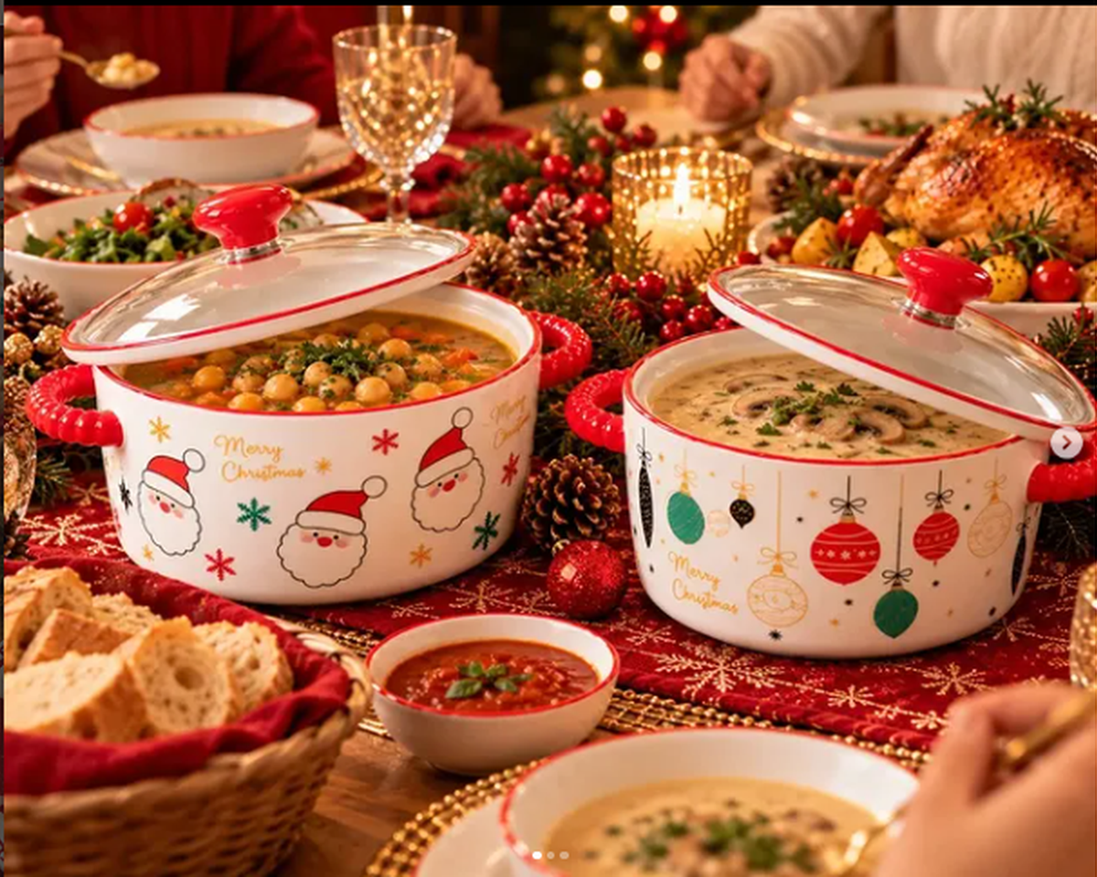 Christmas Ceramic Casserole Pots with Lids