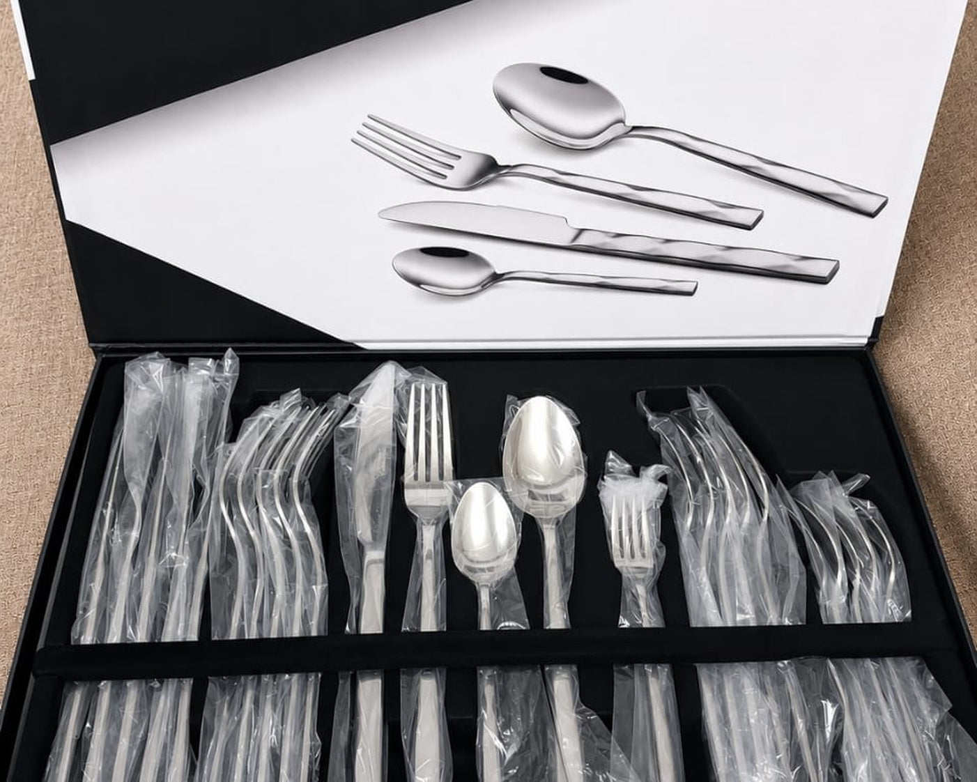 30-Piece 18/10 Stainless Steel Cutlery Set